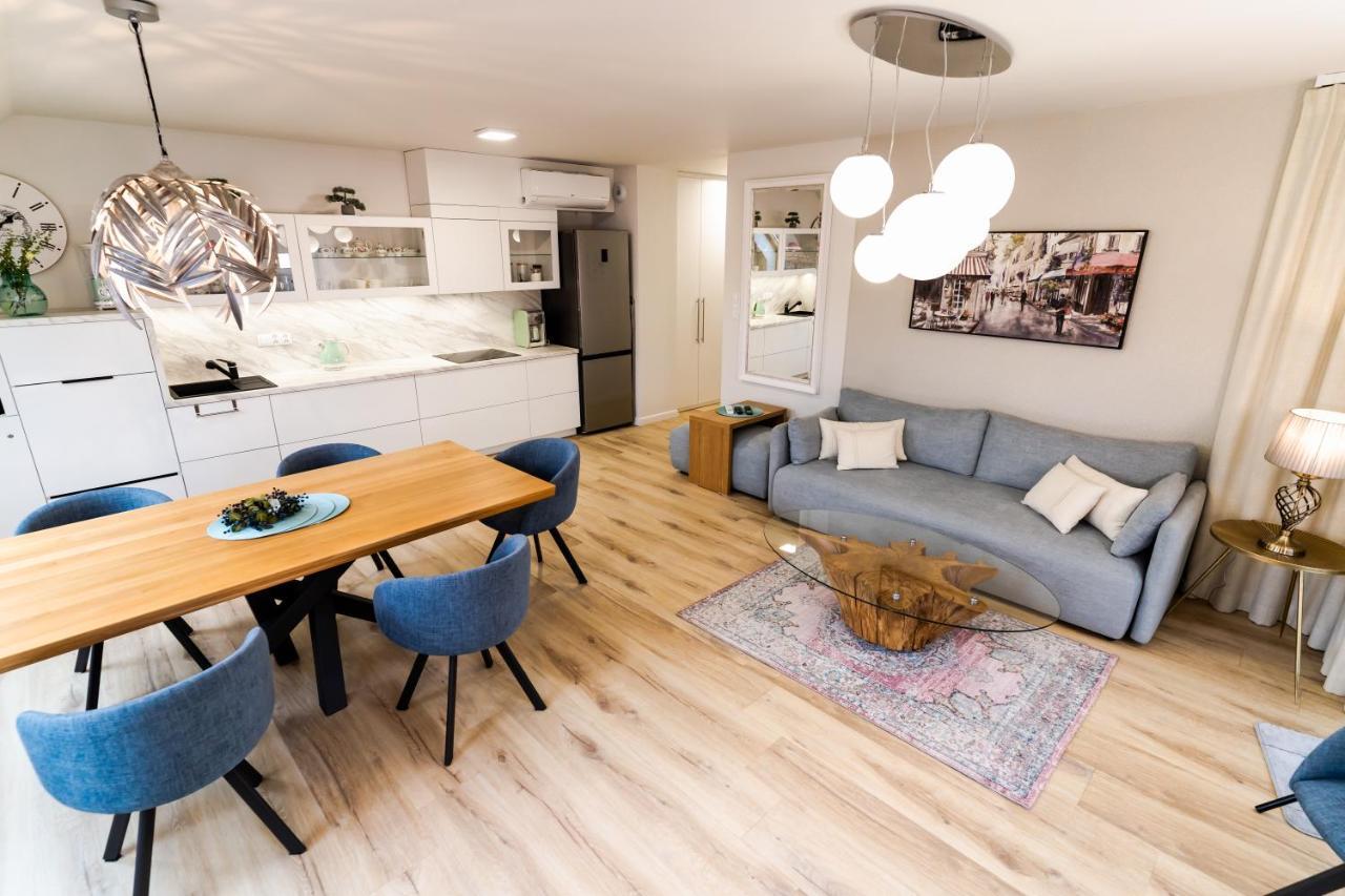 Vacationclub - Ogrody Pieniawskie Apartament 44 Polanica-Zdroj Luaran gambar